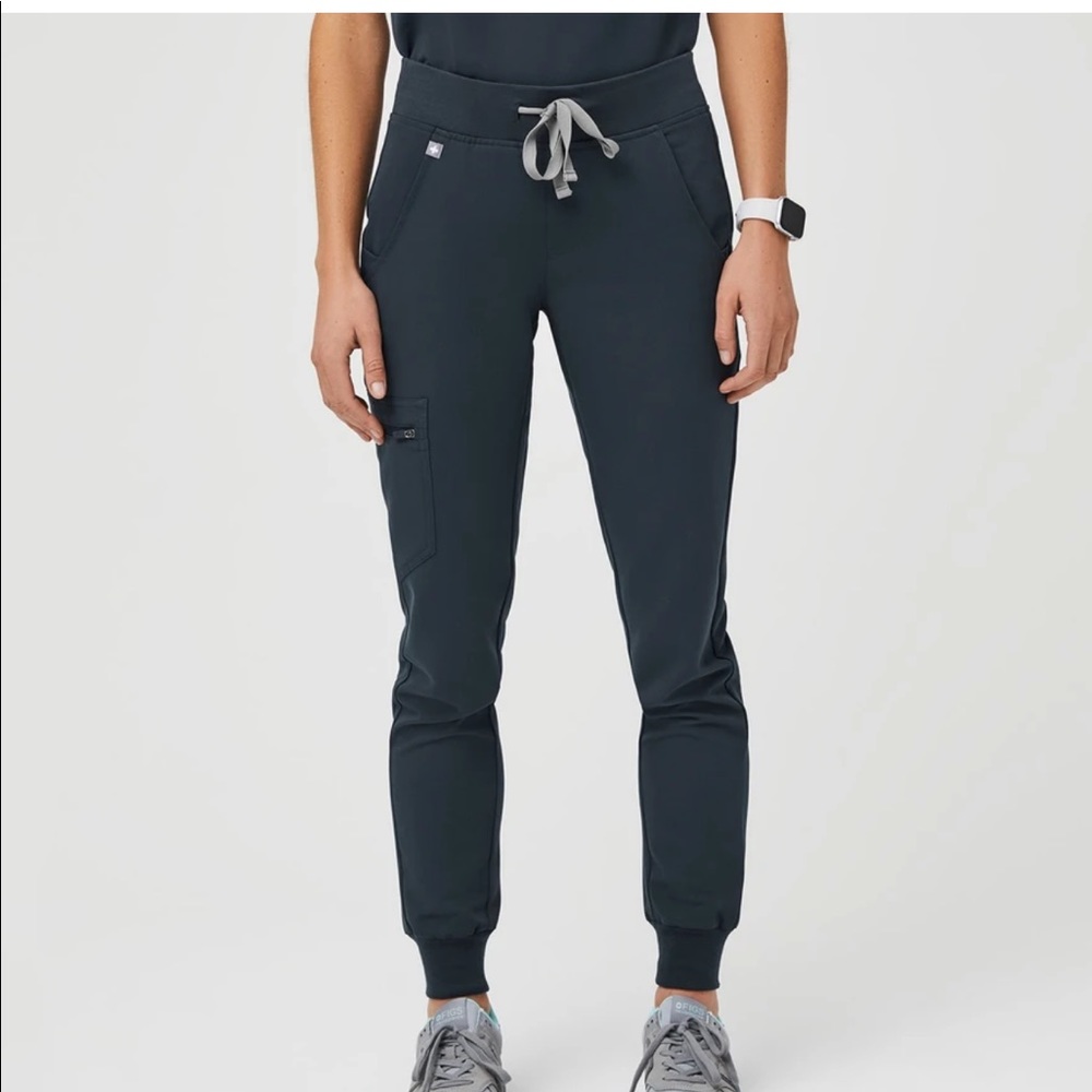 Figs limited edition dark harbor scrub joggers